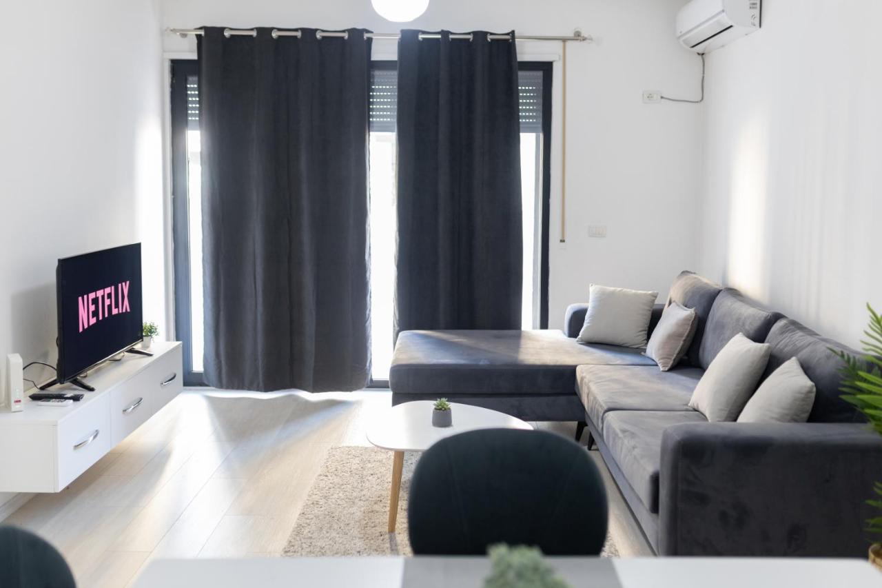 Top Bnb Tirana Buitenkant foto
