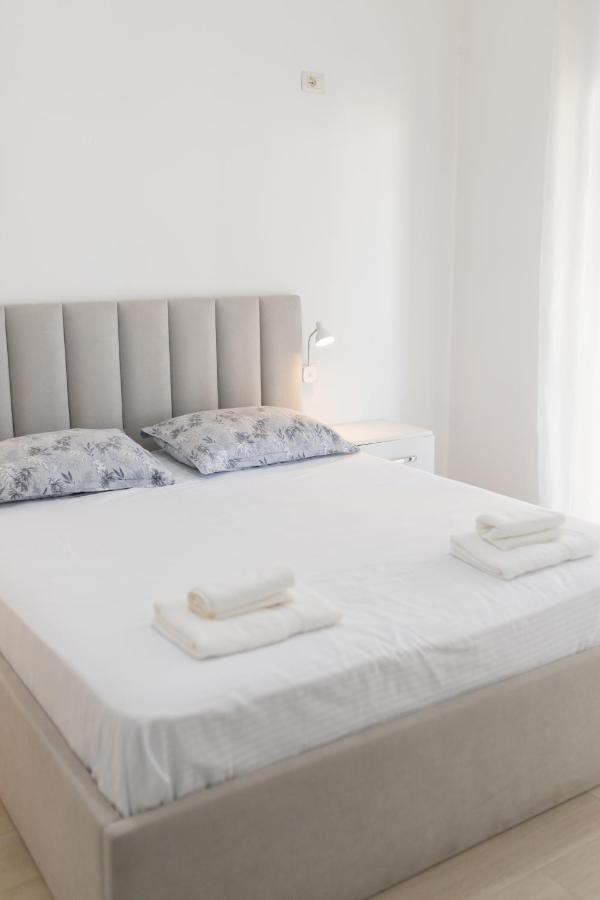 Top Bnb Tirana Buitenkant foto