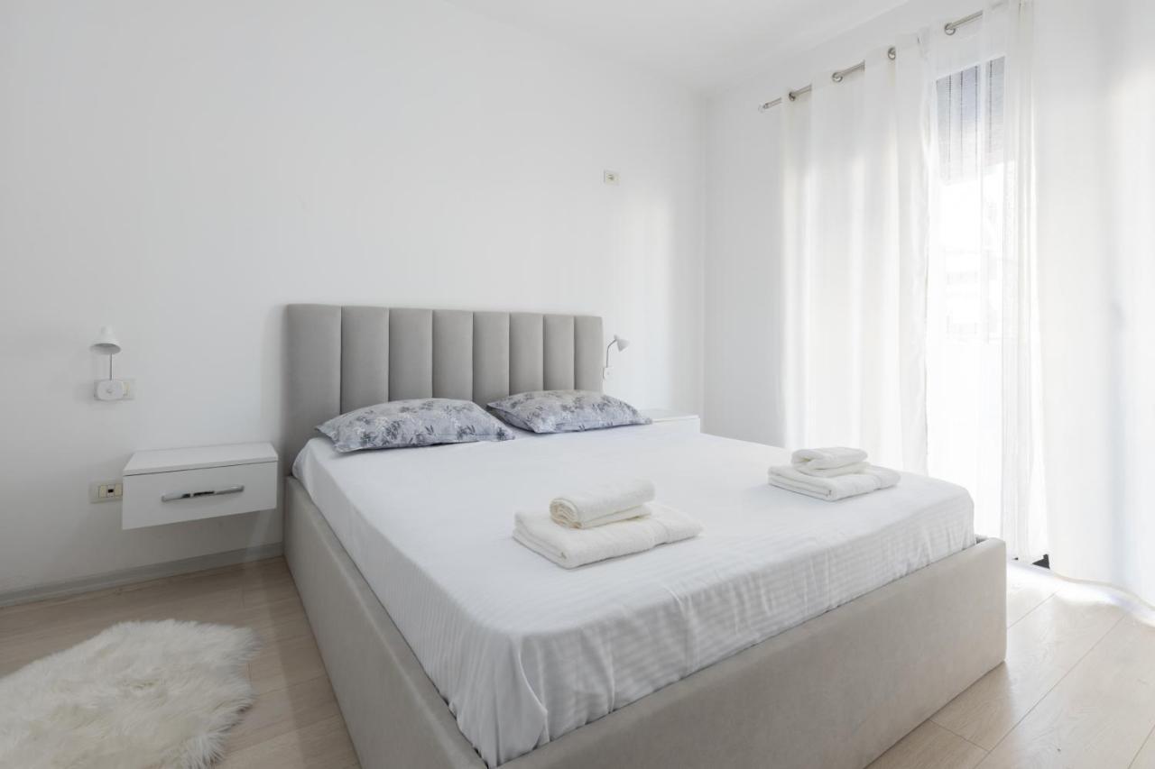 Top Bnb Tirana Buitenkant foto